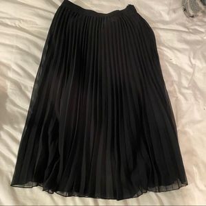 Primark Black Pleated Midi Skirt